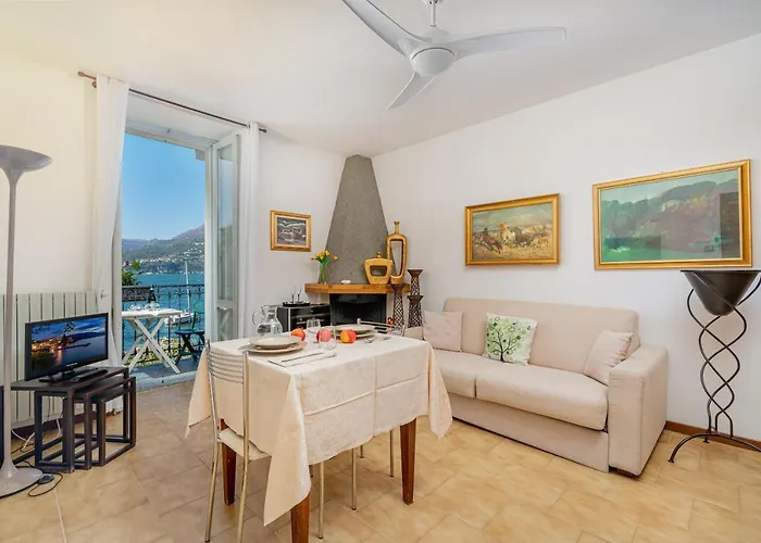 Διαμέρισμα Casa Riva Βαρένα