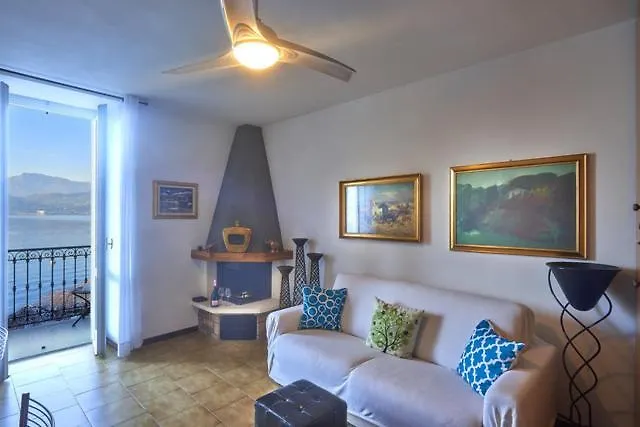 Casa Riva Βαρένα